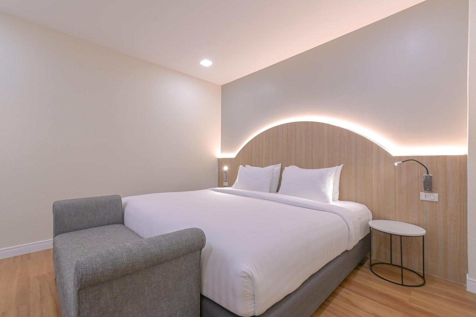 Shewin De Bangkok Hotell Exteriör bild