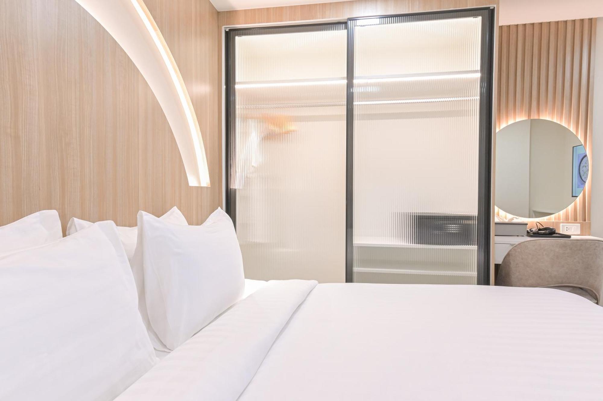 Shewin De Bangkok Hotell Exteriör bild